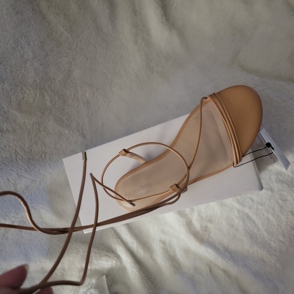Tan Strappy Sandals Sz 9.5